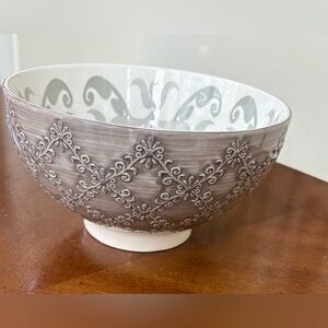 Oh Layla! Elegant Gray Bowl